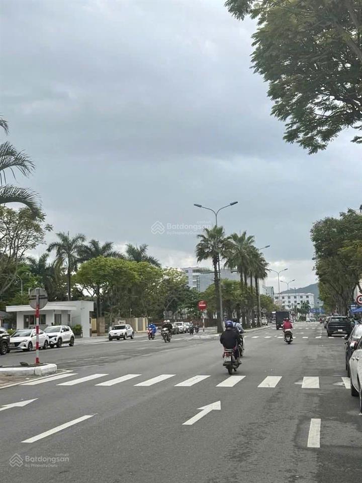 Siêu phẩm góc 3 mt xô viết nghệ tĩnh | 365,6m | ngang 20m | đang cho thuê | 80 tỷ tl