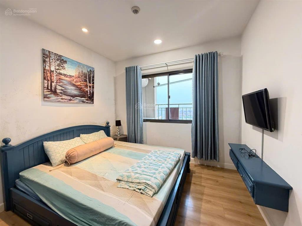 Icon56 cho thuê 3pn 2wc 90m2 nhà đẹp view sông thoáng mát tại bến vân đồn q4 kế bên trung tâm q1