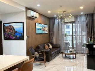 Saigon royal cho thuê 2pn 2wc 82m2 view nội khu mát mẻ và yên tĩnh tại bến vân đồn q1 sát bên q1