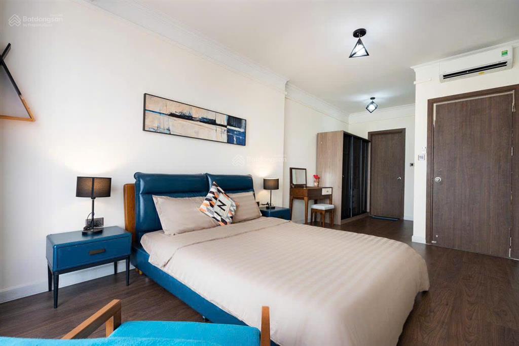 Saigon royal cho thuê 2pn 2wc 88m2 view sông ngắm được pháo hoa tại bến vân đồn q4 kế bên q1