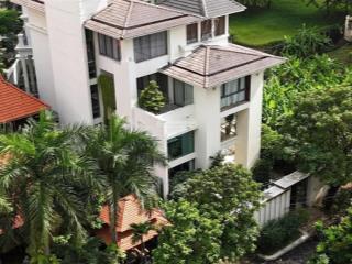 Bán biệt thự view sông đường nguyễn văn hưởng, quận 2. 15mx30m.kvsd 600m2. xd 5 tầng. 220triệu/m2