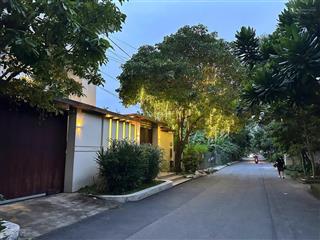 Biệt thự tốt nhất khu compound nguyễn văn hưởng, thảo điền. 15mx26m  530m2  4 tầng  giá 98tỷ