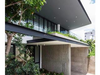 Biệt thự đường quốc hương, thảo điền. 16mx24m  4 tầng  hđt 120triệu/tháng. giá bán 99 tỷ