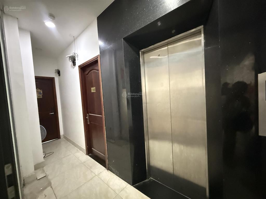 Duy nhất 1 căn mt tôn thất tùng, quận 1. ngang 7m, 5 tầng  hđt 130 triệu. giá 32tỷ