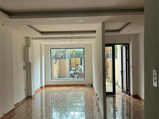 Cho thuê nhà 1trệt 1 lầu đường hậu giang, tân bình 5mx30m  phù hợp làm công ty, ở. giá 25triệu