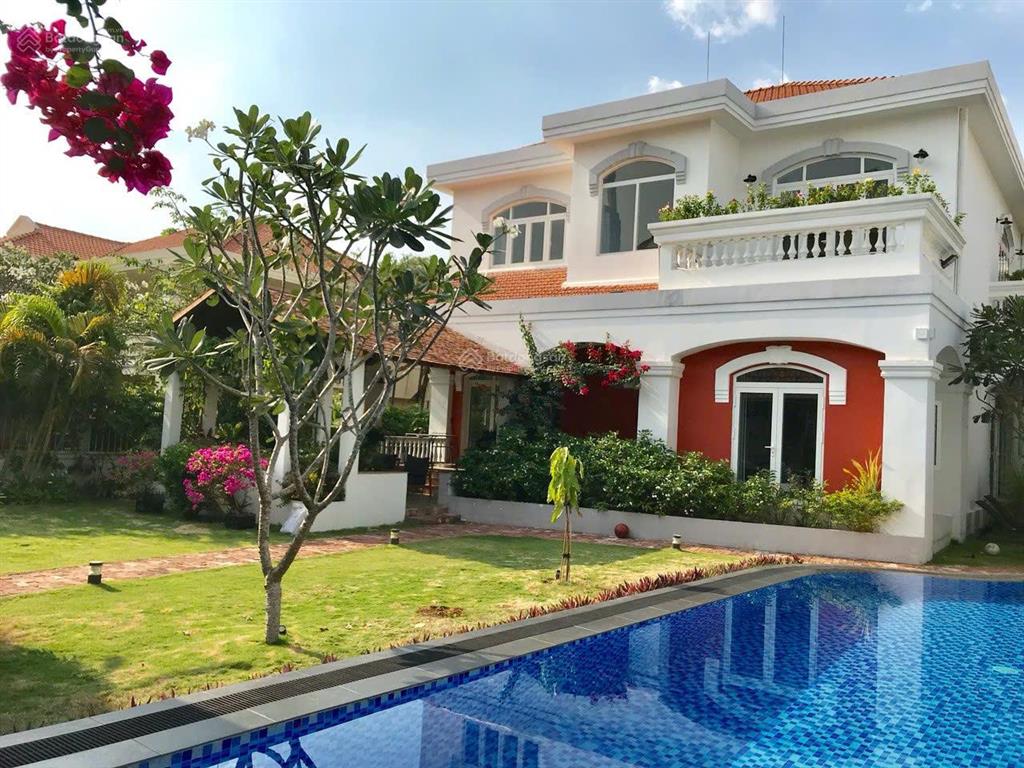Biệt thự hồ bơi compound nguyễn văn hưởng, thảo điền. 12mx29m hầm 4 tầng  hdt 150triệu. giá 105tỷ
