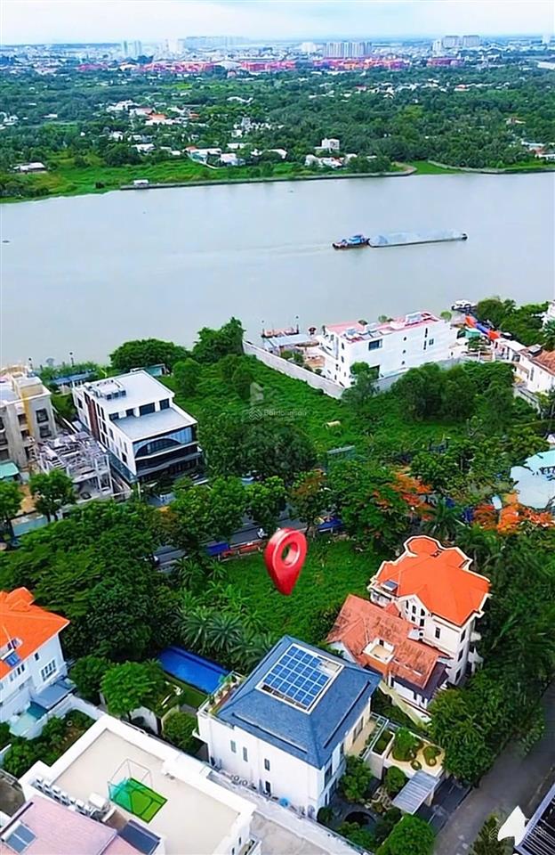 Giảm 20 tỷ bán khuôn đất lớn mt nguyễn văn hưởng, thảo điền. 30x20m  xd hầm 6t  chỉ 279triệu/m2