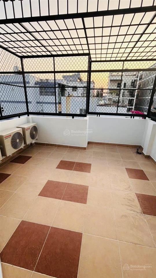 Nhà phố 3 tầng sân thượng 5.4x15m 5pn 5wc (shr) oto 9 tỷ