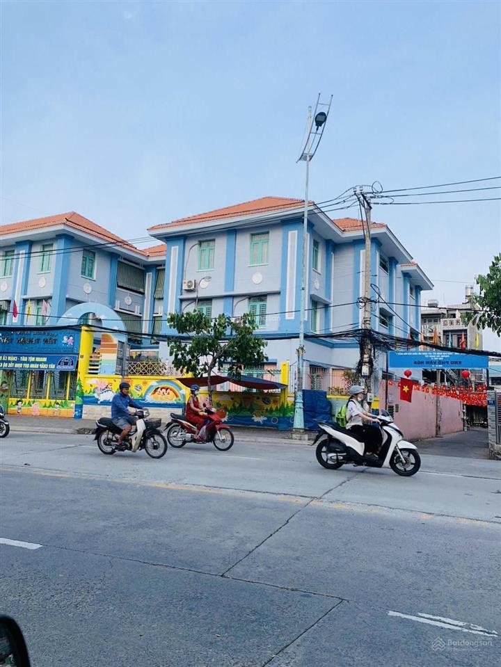 Chỉ 4.39 tỷ sở hữu ngay căn nhà 4x14m 2 tầng 4pn sh riêng