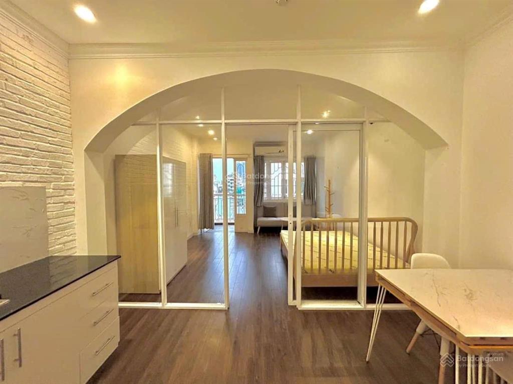 Cho thuê phòng quận 4, gần đh luật, đh nguyễn tất thành, cầu calmette