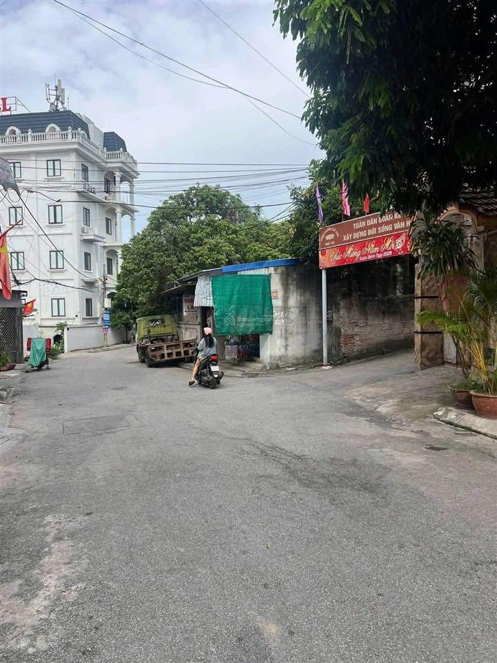 Chủ gửi bán lô đất đẹp, chỉ sau nhà mặt đường cựu viên  kiến an