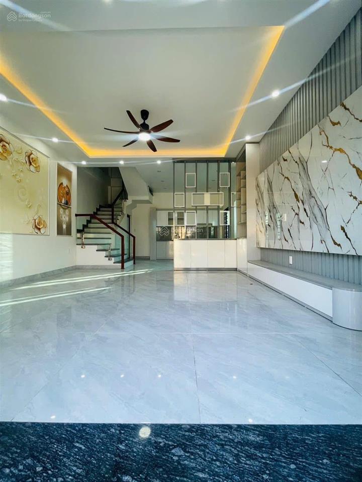 Bán nhà riêng tại chiêu chinh, 2,4 tỷ, 47 m2, 3pn, 2wc, đầy đủ nội thất