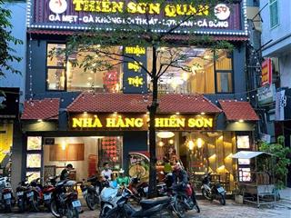 Cho thuê nhà mặt phố lê văn lương  thanh xuân, dt tầng 1 270, tầng 2 140m2, mt 6m, giá 40.5tr/th