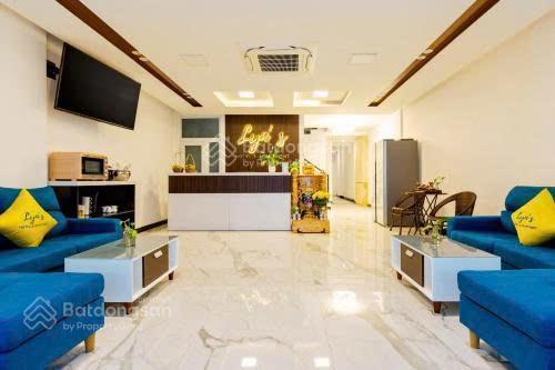 Cho thuê sàn văn phòng phố nguyễn khang  vũ phạm hàm, diện tích 100m, mt 25m, giá 18 triệu/sàn