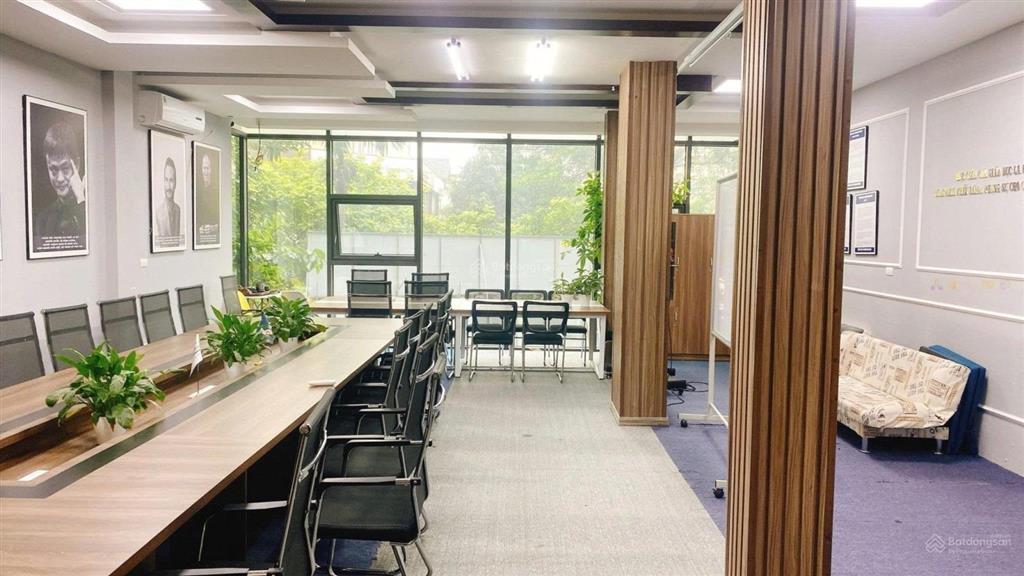 Cho thuê nhà mặt phố láng hạ  đống đa, diện tích 120m x 5 tầng, mặt tiền 10m, giá 110 triệu