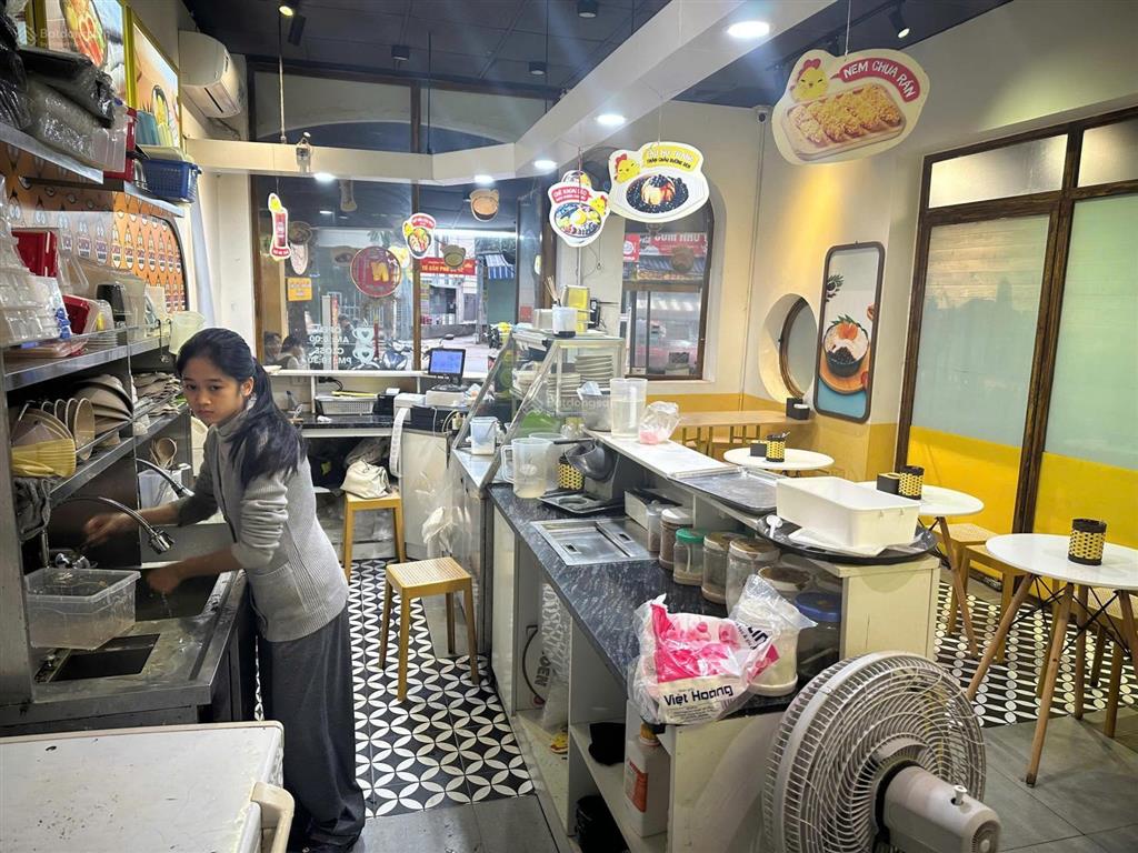 Cho thuê mbkd phố thành công  ba đình, diện tích 70m, mặt tiền lô góc, giá 35 triệu