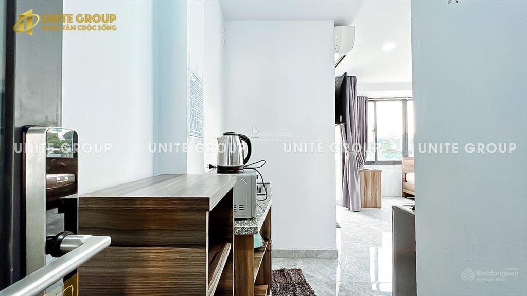 Cho thuê căn hộ ban công thang máy gần hồ con rùa, nhà thờ đức bà quận 3