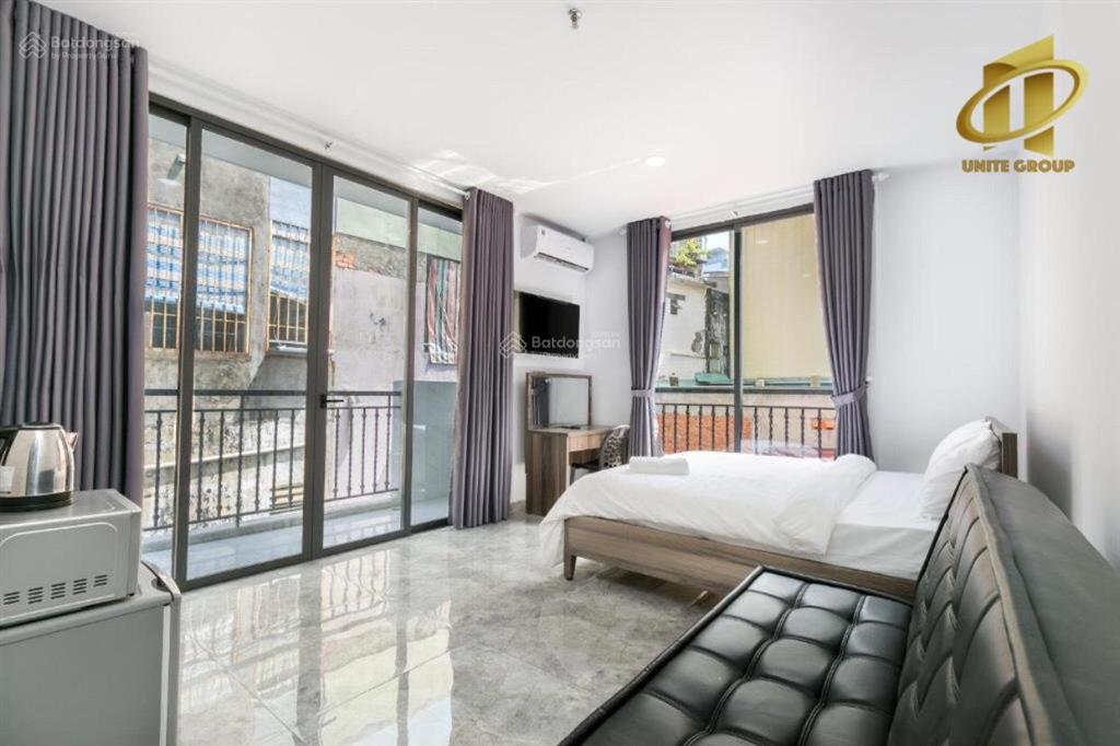 Cho thuê căn hộ ban công thang máy gần hồ con rùa, nhà thờ đức bà quận 3