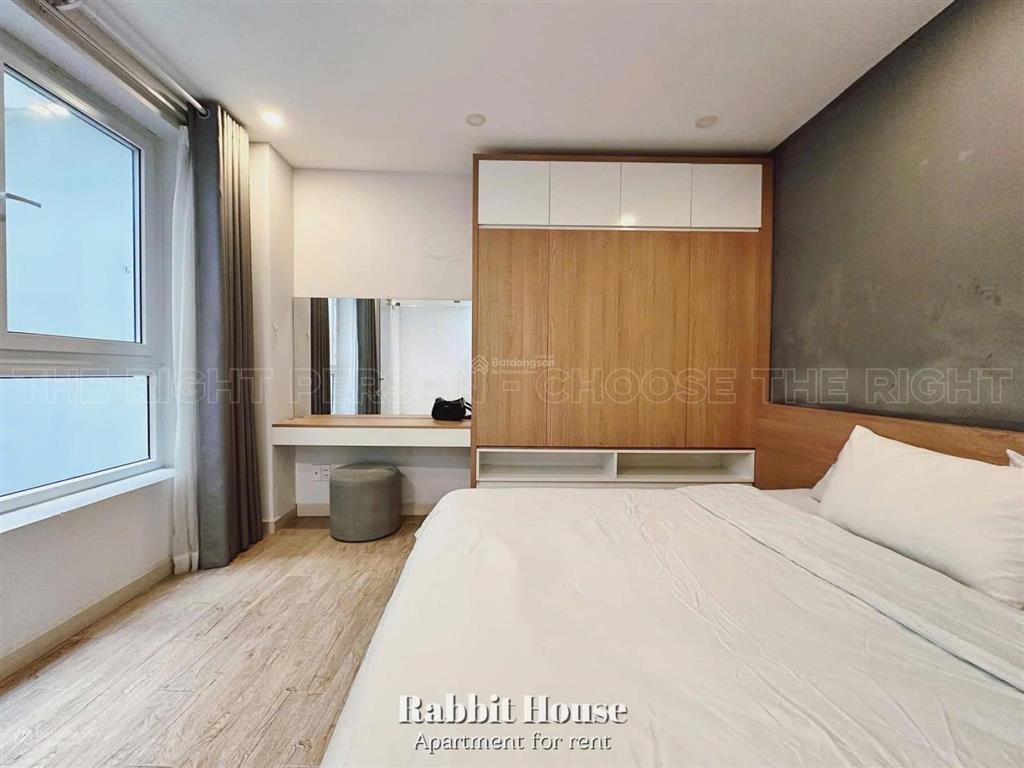 Cho thuê căn hộ 1 phòng ngủ sân vườn gần nhà thờ tân định, hồ con rùa, quận 3