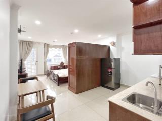 Cho thuê căn hộ ban công quận 1 gần chợ bến thành, bitexco, saigon centre