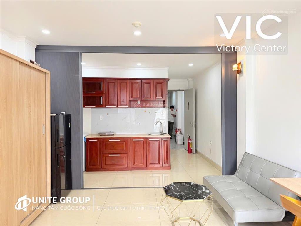 Cho thuê căn hộ ban công quận 1 gần chợ bến thành, phố đi bộ nguyễn huệ, takashimaya