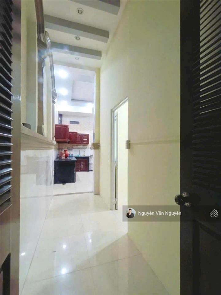 Bán nhà hẻm nhựa xe hơi cạnh hoàng diệu 2. thu nhập sẵn 22tr/th. 104m2 ngang 5.01m. tiện ích full