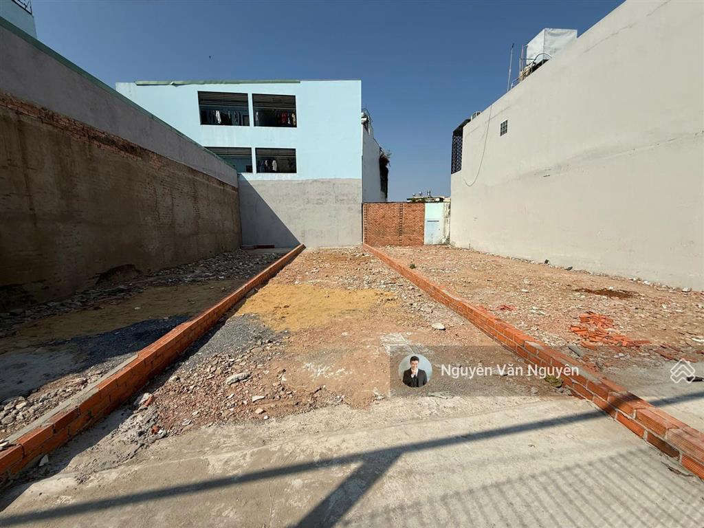 Siêu phẩm linh chiểu  đất hẻm xe hơi đường 17  ngang 6m cực hiếm . tiện ích bao vây 1km. sd 105m