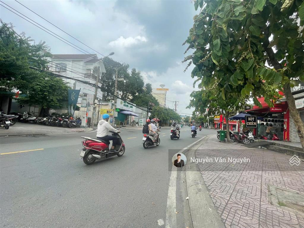Bán chdv mặt tiền đường 19 linh chiểu  17 phòng và nhà ở  190m2 ngang 7.8m  thu nhập 75tr/tháng