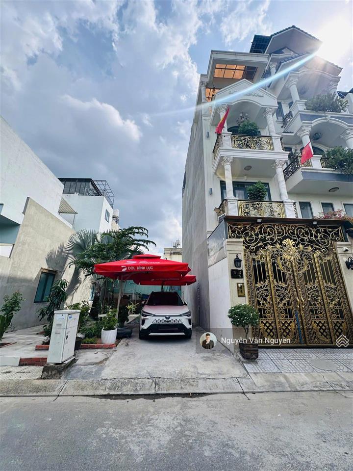 Hiếm. khu dân cư centerhome riverside  trường thọ  cạnh ga metro  61m2. khu đồng bộ vỉa hè