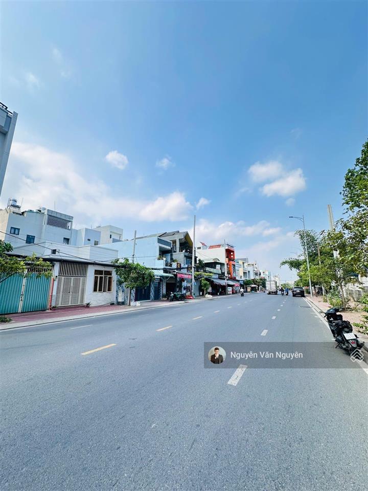 Hàng hiếm  mặt tiền kinh doanh 3 tầng lê văn chí  128.5m2(8x 16m) gần hoàng diệu 2. tiện ở và kd