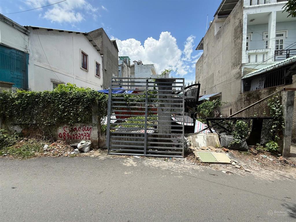 Đầu tư! quỹ đất hiếm xây chdv, gần hoa lư quận 9  240m2(10x24m) vuông a4 xây dựng hầm + 6 tầng