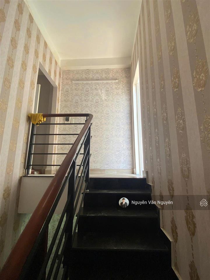 Hiếm  nhà đẹp 4 tầng hẻm xe tải kdc đường hoàng diệu 2 đồng bộ, an ninh. tiện ích đầy đủ quanh 1km