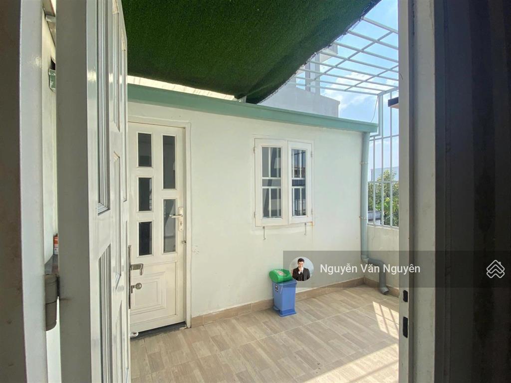 Hiếm  nhà đẹp 4 tầng hẻm xe tải kdc đường hoàng diệu 2 đồng bộ, an ninh. tiện ích đầy đủ quanh 1km