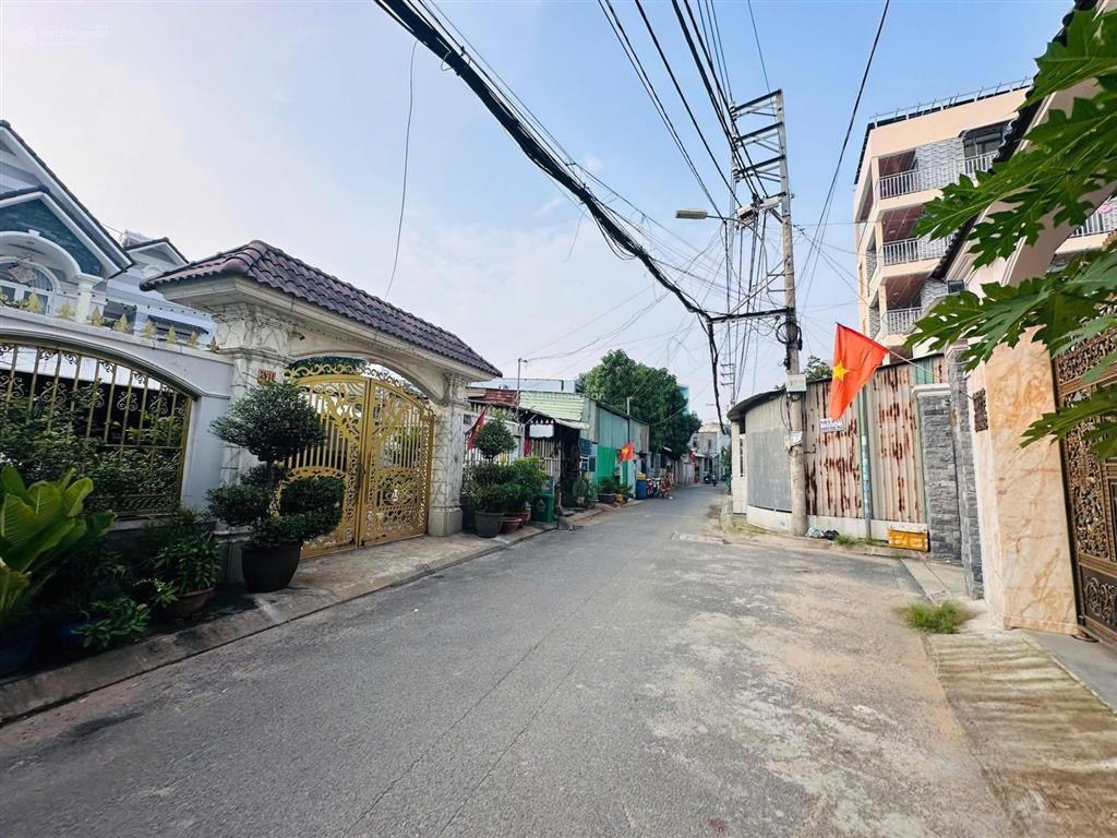 Hàng đầu tư cạnh vành đai ii  bán gấp nhà cấp 4  hẻm xe tải ngang 4.5 nở hậu 100m2 gpxd 6 tầng