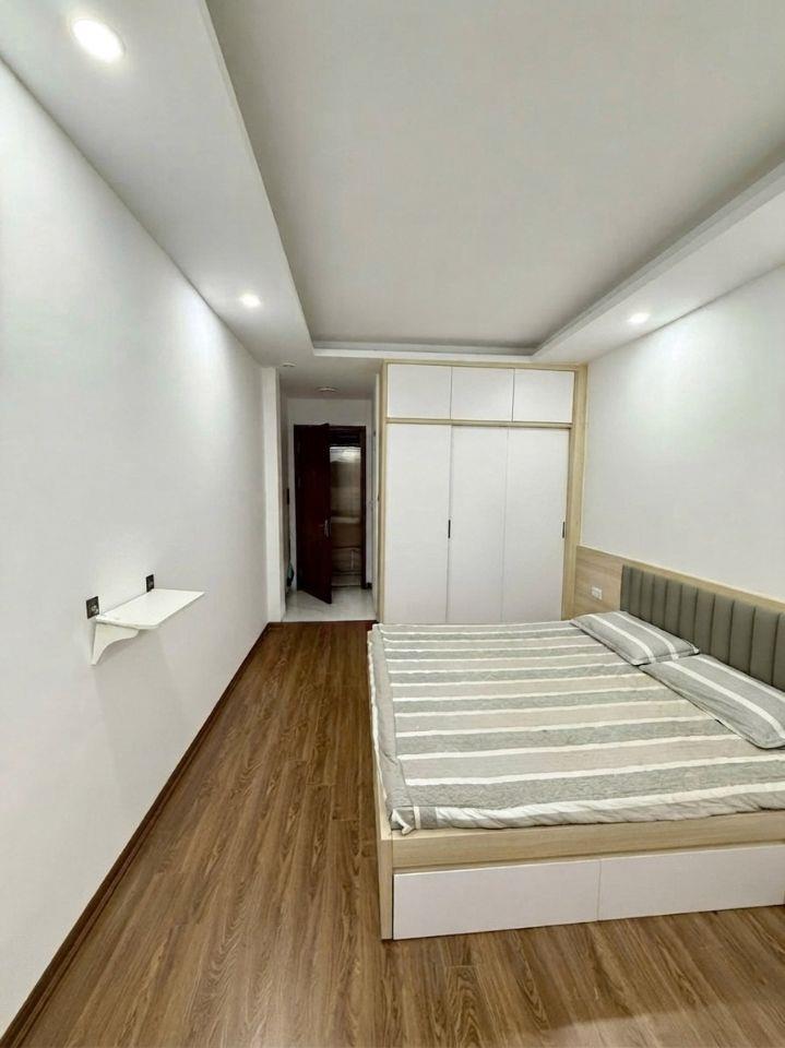 Bán nhà khu phân lô Đại Từ-Linh Đàm, 35m2 x 6T thang máy, mới đẹp, full nội thất. Giá 9 tỷ