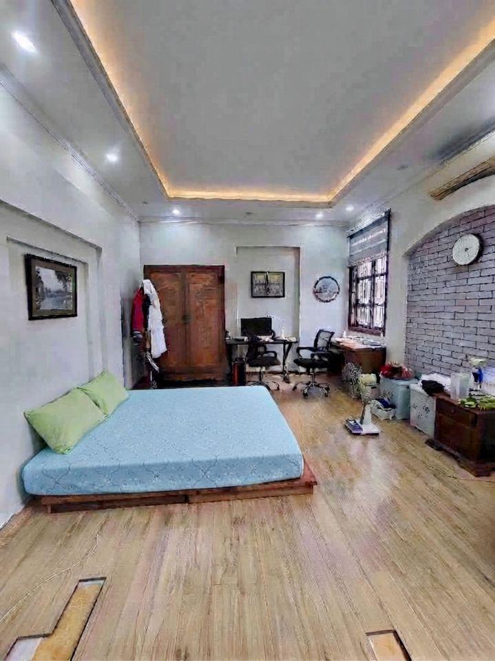 Bán nhà Kim Đồng-Giáp Bát, 34m2x5T full nội thất, kinh doanh nhỏ, 10m ra ô tô. Giá 8,8 tỷ