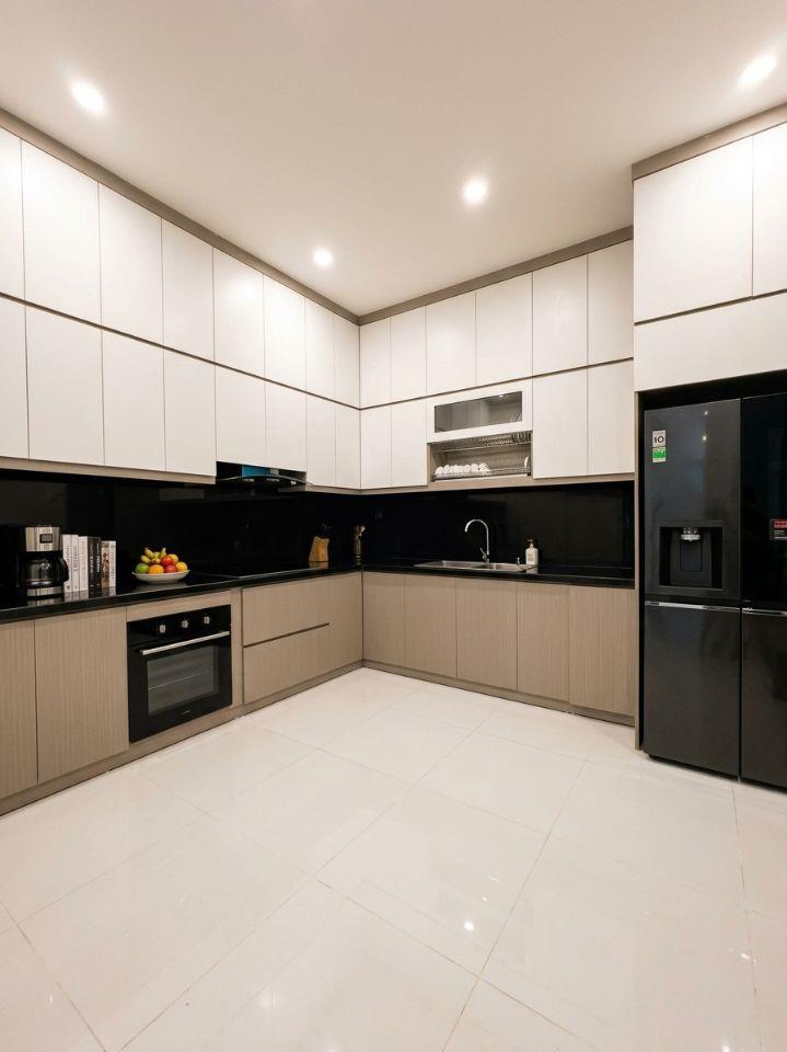 Bán nhà Kim Giang-Linh Đàm, 42m2 x 4T đẹp mới, ngõ kinh doanh tốt, ô tô vào. Giá 8,6 tỷ