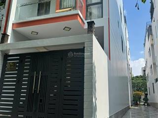 Nhà căn góc cho thuê 5x23m, 1 hầm 4 lầu tại vạn phúc city, giá chỉ 35 triệu/tháng