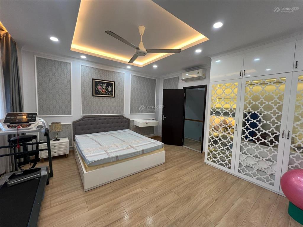 Cho thuê nhà full nội thất ở kết hợp văn phòng tại vạn phúc city, dt 5x22m nhà 1 hầm 4 lầu
