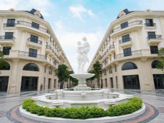 Chủ ngộp bank cần bán nhà khu royal vạn phúc, dt 7x22m nhà 1 hầm 5 lầu