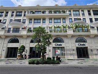 Cho thuê nhà đường 41 kdt vạn phúc city, dt 7x20m, 1 hầm 5 tầng, thang máy