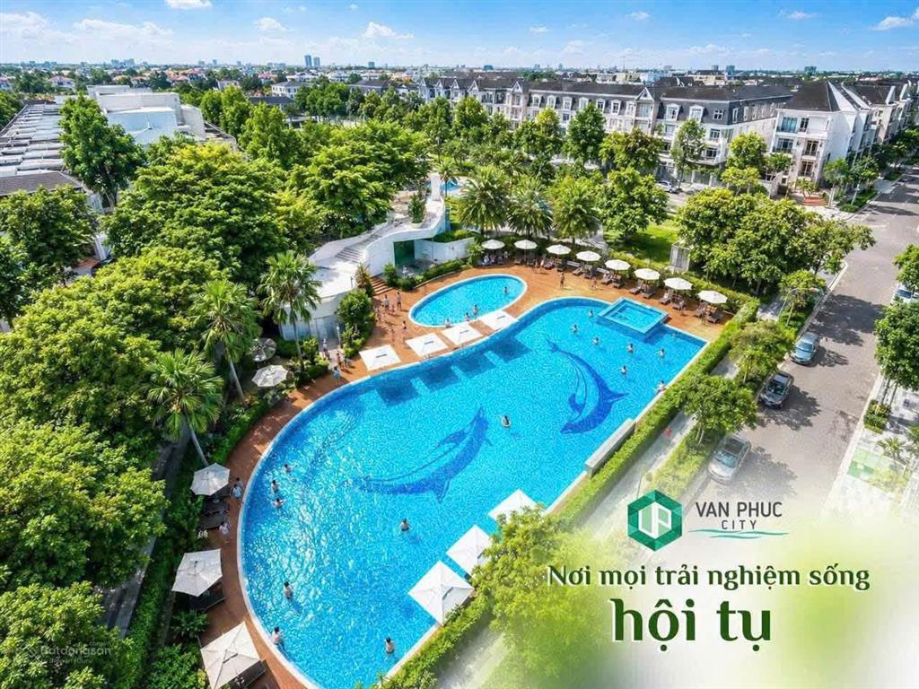 Hạ giá 3 tỷ bán gấp nhà hoàn thiện có thang máy, nội thất ở cao cấp tại vạn phúc