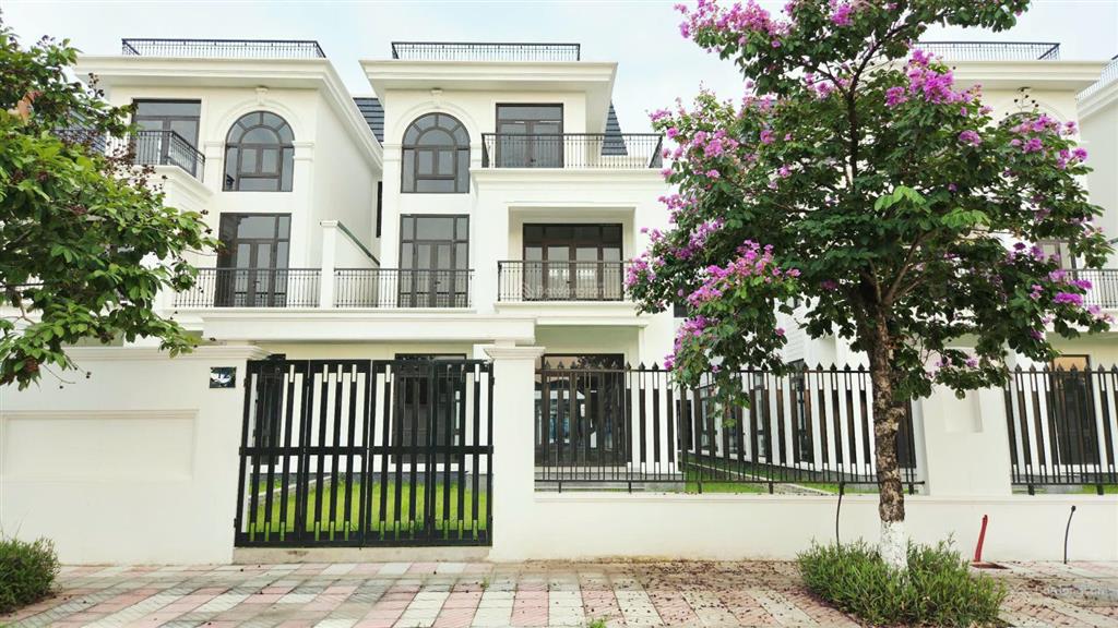 Biệt thự song lập 268.5m ngay ngã 3 cạnh 5 tòa chung cư ct01 02 05 đã đang xây dựng đóng tiền giãn