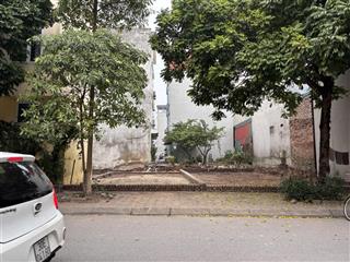 Đất đẹp kinh doanh cạnh chợ và trường cấp 1.2.3 phúc lợi 83.5m2 mặt tiền 6.6m giá chỉ 18.5 tỷ