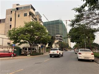 Bán mảnh đất đẹp ngõ thông xe 7 chỗ cạnh hồ sen và khu chung cư ruby phúc lợi 140m2 chỉ 120tr/m2