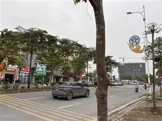 Bán mảnh đất 2 mặt đường to mặt phố cổ linh vỉa hè 9m kinh doanh rất giá trị 73m2 mặt tiền 7.3m