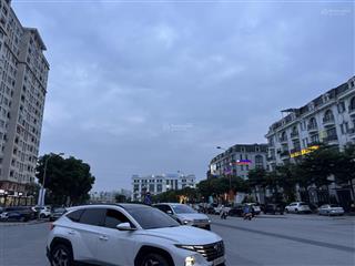 Hiếm nhà mặt phố sài đồng sầm uất giáp vinhomes giá rất tốt 85/100m2 chỉ 36 tỷ