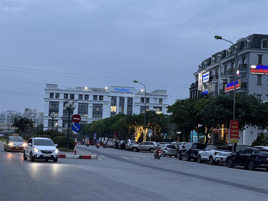 Hiếm nhà mặt phố sài đồng sầm uất giáp vinhomes giá rất tốt 85/100m2 chỉ 36 tỷ