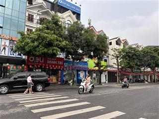 Hiếm bán liền kề 4 tầng mặt phố bùi thiện ngộ kđt việt hưng kinh doanh sầm uất view thoáng giá tốt