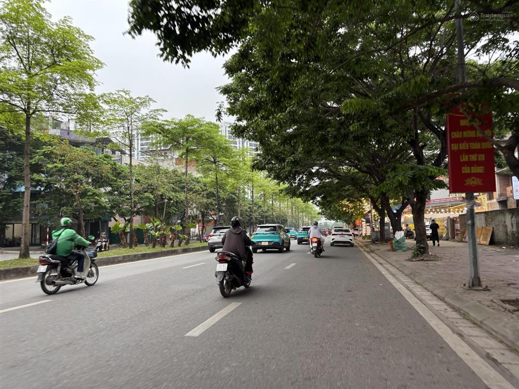 Hiếmbán căn nhà 4 tầng xây mẫu nhà vườn khu phân lô cạnh hồ công viên kđt sài đồng sát vinhomes